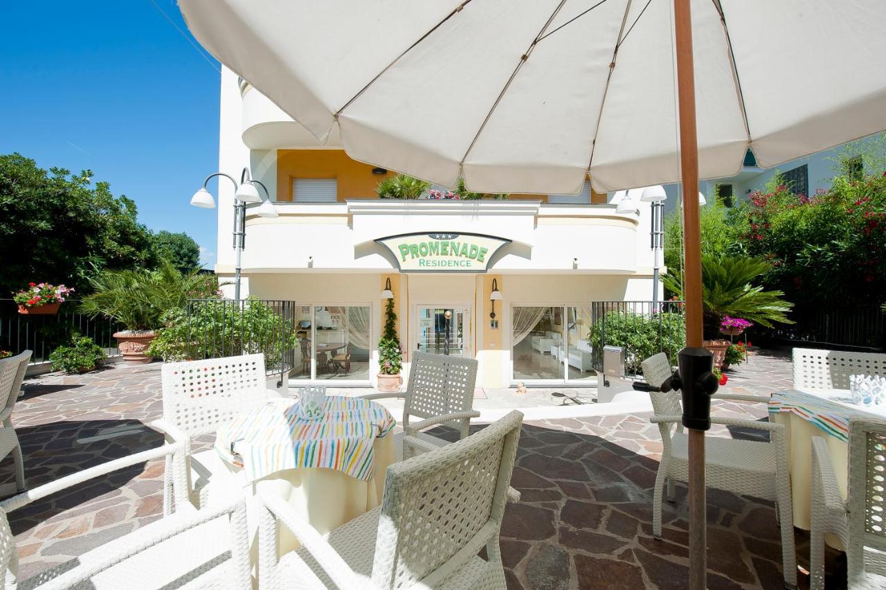 Residence Promenade Cattolica Esterno foto