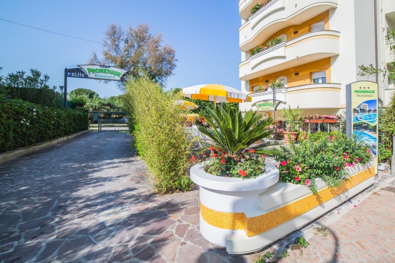 Residence Promenade Cattolica Esterno foto