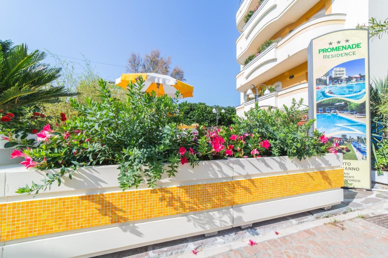 Residence Promenade Cattolica Esterno foto